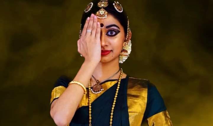 Image of A beautiful bharatnatyam talented dancer-YN532263-Picxy