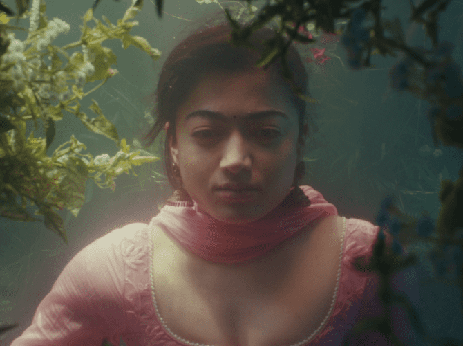 The Girlfriend First Look