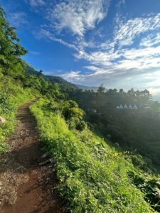 cropped-Getaways-1.jpg