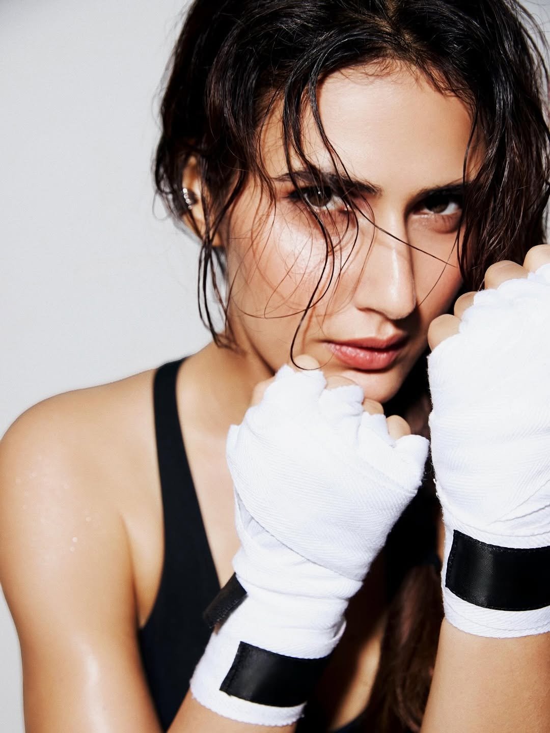 Fatima Sana Shaikh boxing