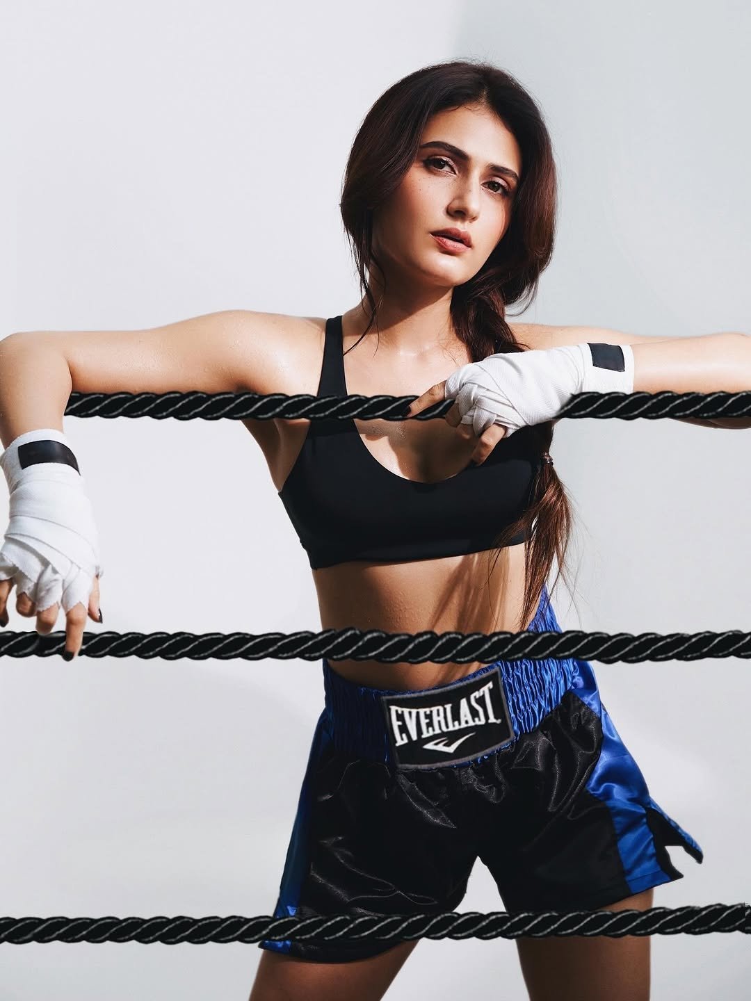 Fatima Sana Shaikh boxing