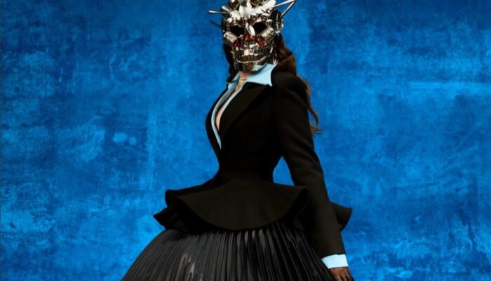 Ananya Birla, Couture Mask by Subodh Gupta