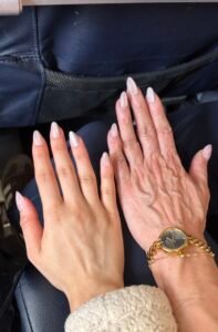 Get Nails with mom