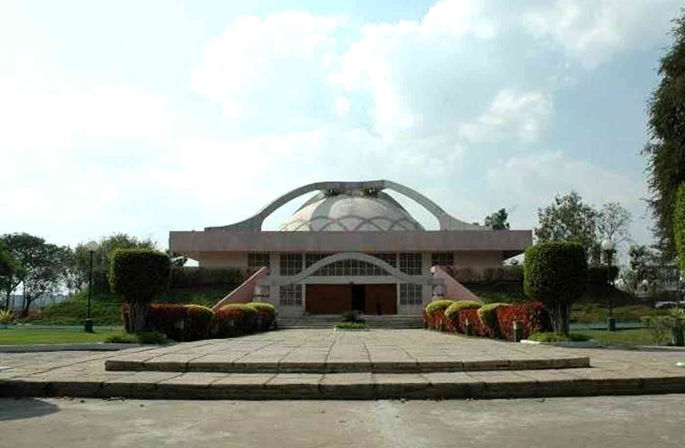 Gandhi Jayanti 2026: Bapughat Stepwell, Hyderabad’s Heritage and Digital Museum  