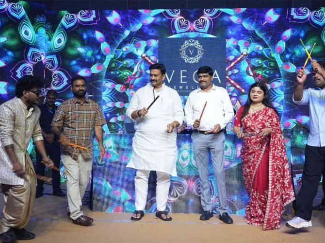 Vega Jewellers’ Raaga Dandiya Utsav 2.0 Celebrates Navratri in Vijayawada