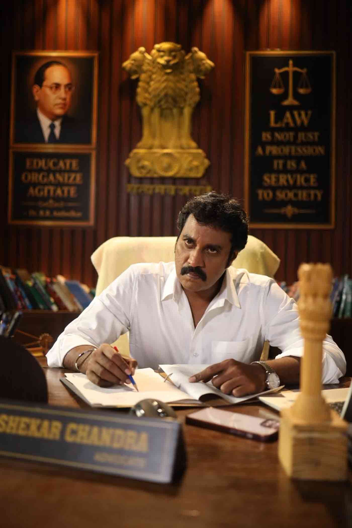 Actor Sunil to Play Powerful Lawyer in Telugu Courtroom Drama Due Date
